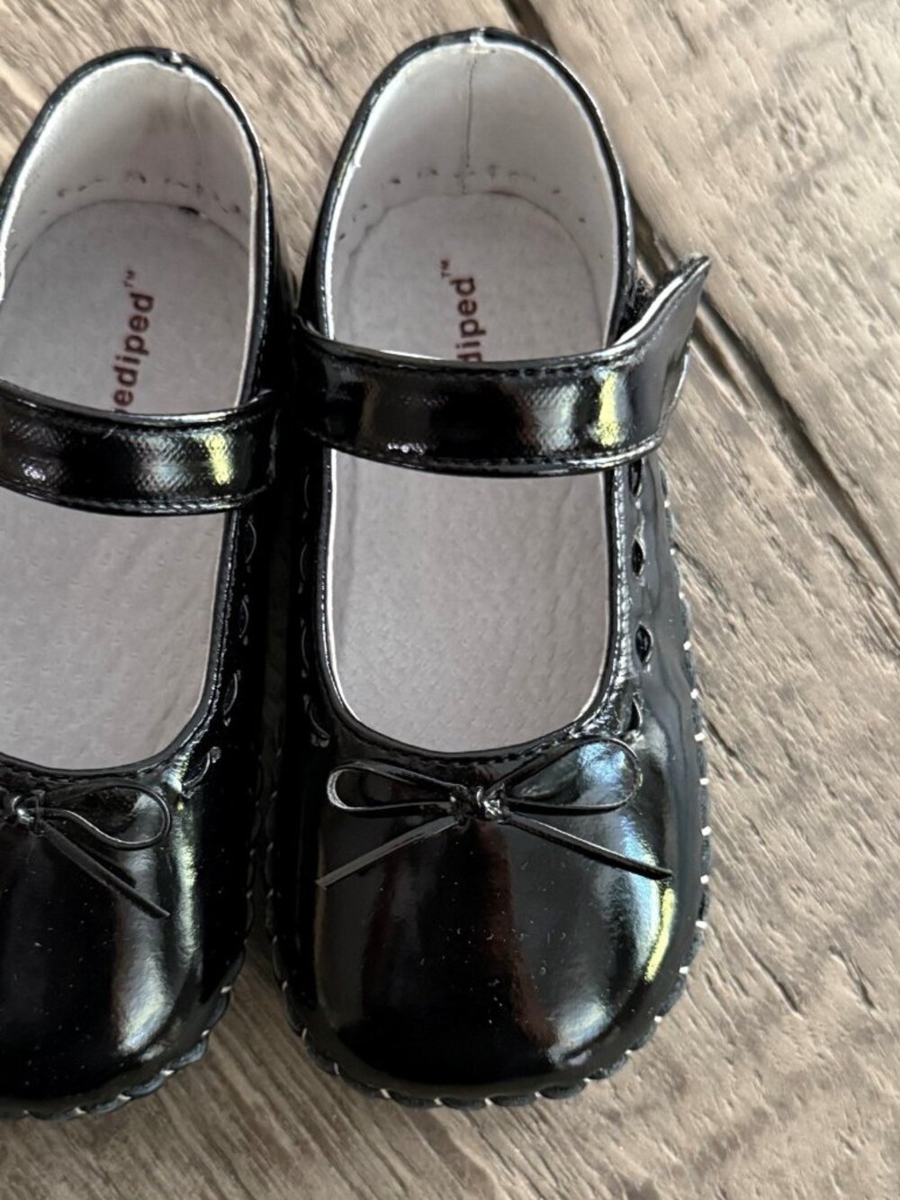 pediped Originals black patent shoe with bow